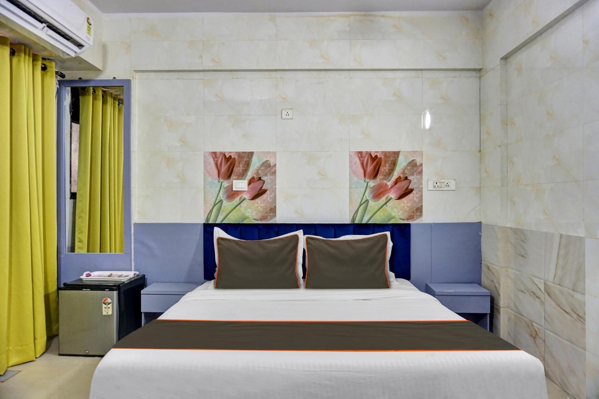 פונה Collection O Baner Executive Stays מראה חיצוני תמונה